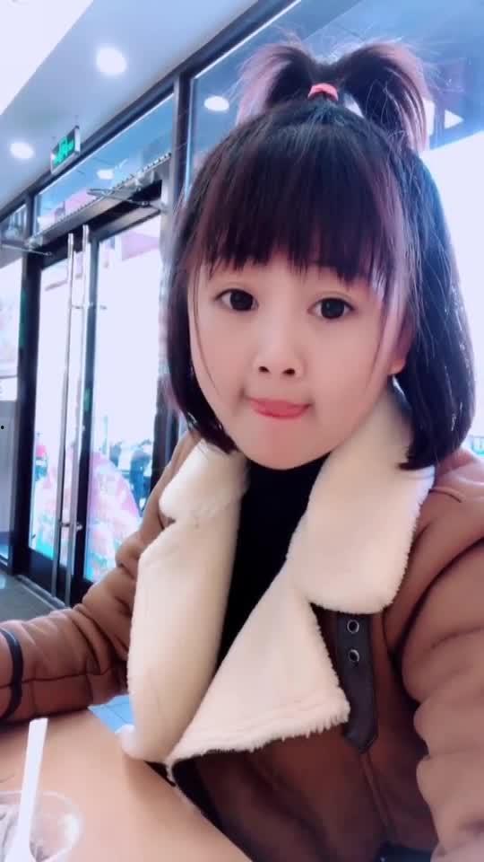 小视频萌妹子,小视频中的甜美少女风采
