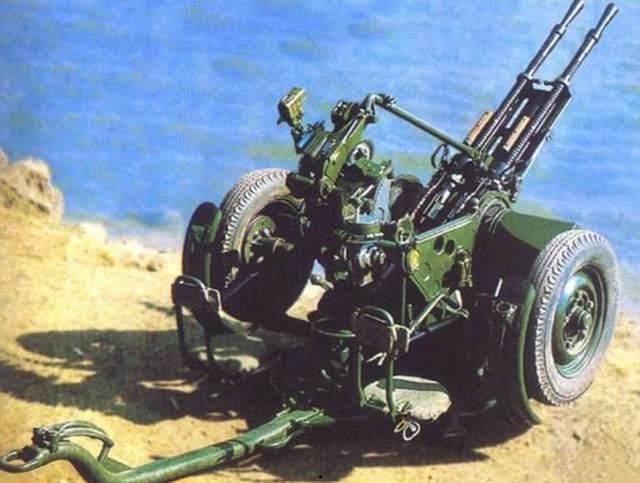 高射机枪射击视频,震撼弹幕下的视觉盛宴